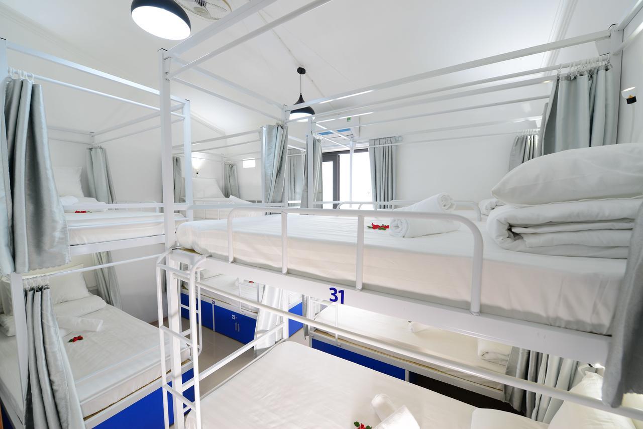 Pillow Backpacker Hostel (Adults Only) Hanoi Zewnętrze zdjęcie