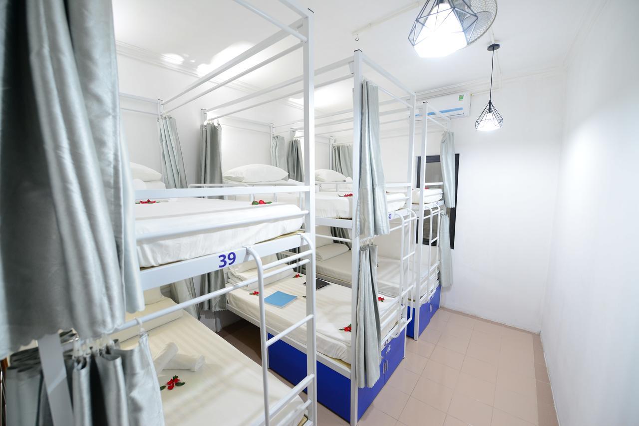 Pillow Backpacker Hostel (Adults Only) Hanoi Zewnętrze zdjęcie