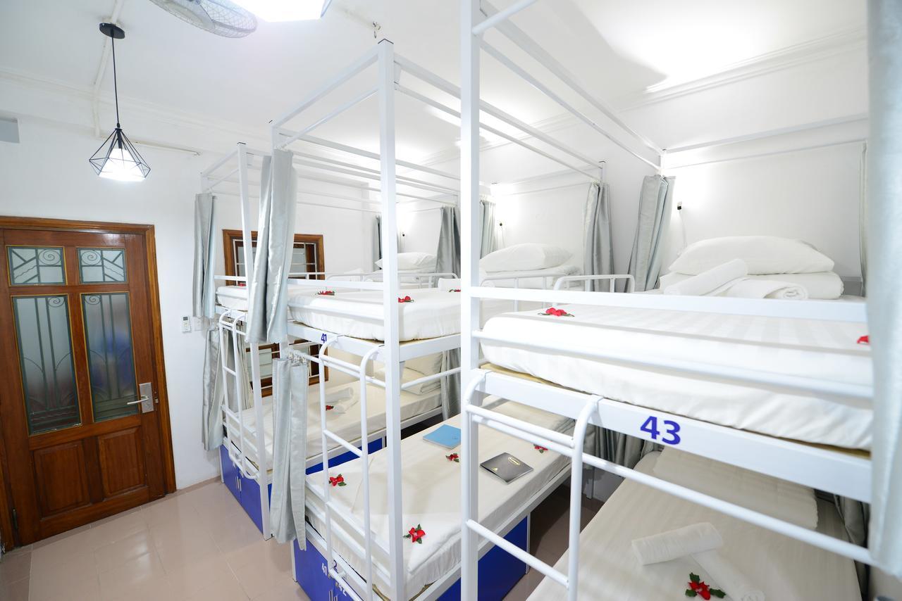 Pillow Backpacker Hostel (Adults Only) Hanoi Zewnętrze zdjęcie